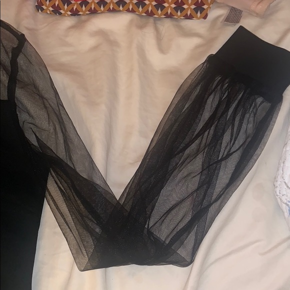 Black blouse - Picture 2 of 3